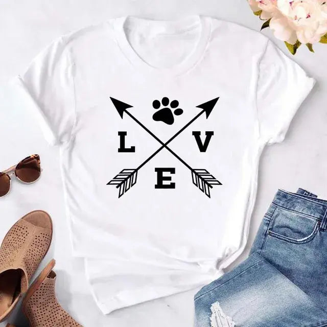 Cute Women's Dog Mom Graphic T-Shirt